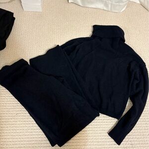 ARITZIA Navt Turtleneck Sweater and Pants Set